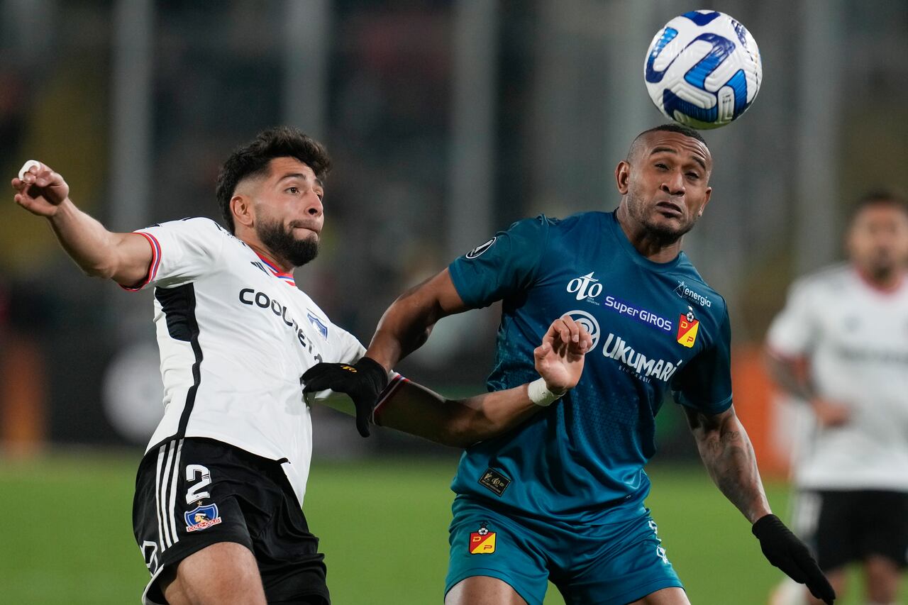 Al Deportivo Pereira le anularon ante Colo Colo un gol que suscitó mucha polémica.