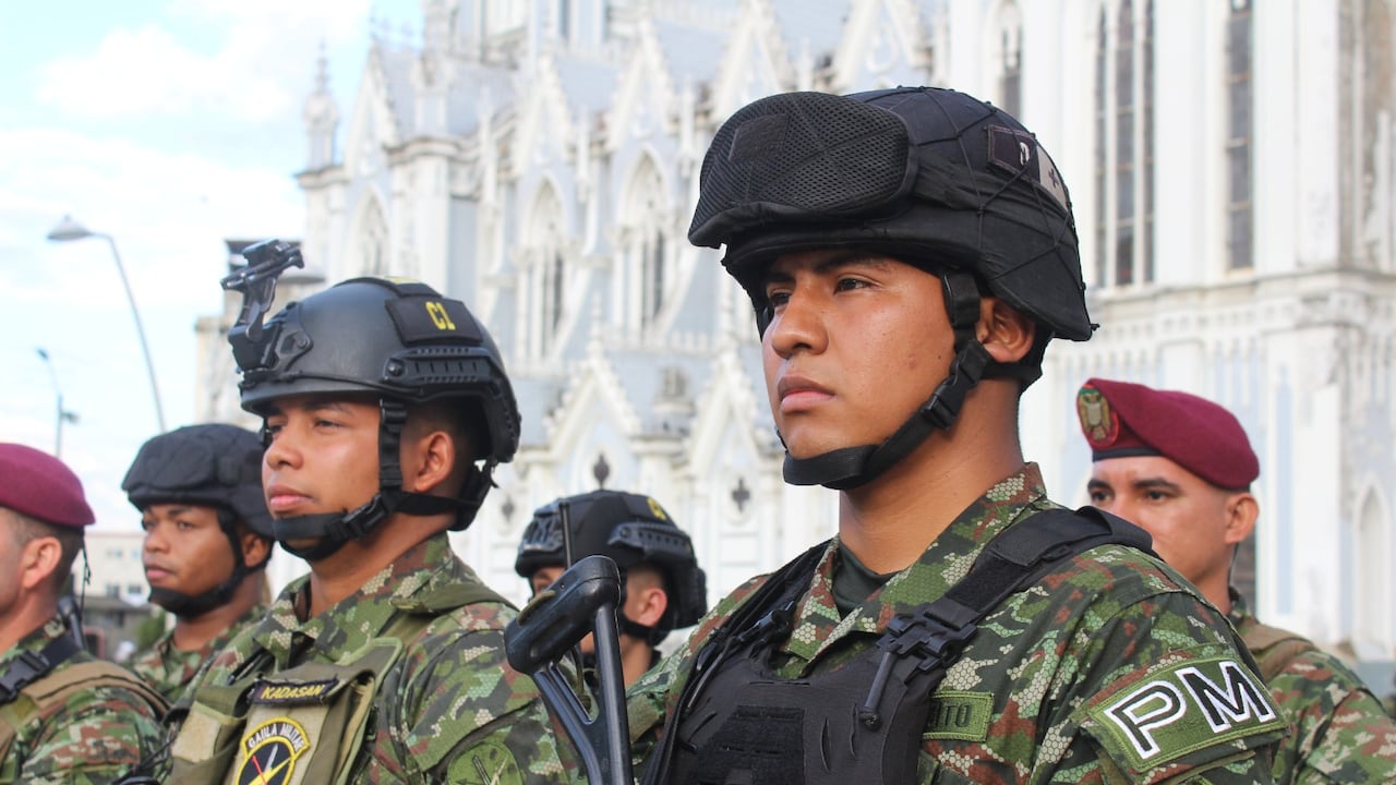 Los hombres y mujeres que quieran pertenecer al Ejército Nacional deben presentarse en cualquier batallón en el Valle del Cauca. Tendrán diferentes beneficios durante y después del servicio.