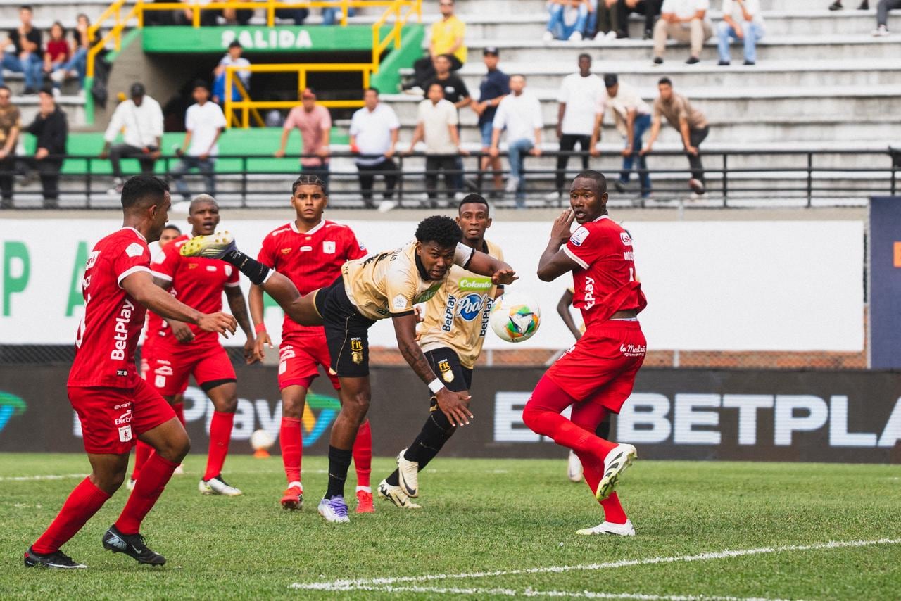 Imagen del partido entre Águilas Doradas y América de Cali por la fecha 12 del primer semestre de la Liga Colombiana 2026.