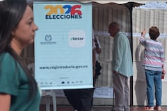 Los colombianos salieron a votar en las urnas para elegir presidente y vicepresidente.