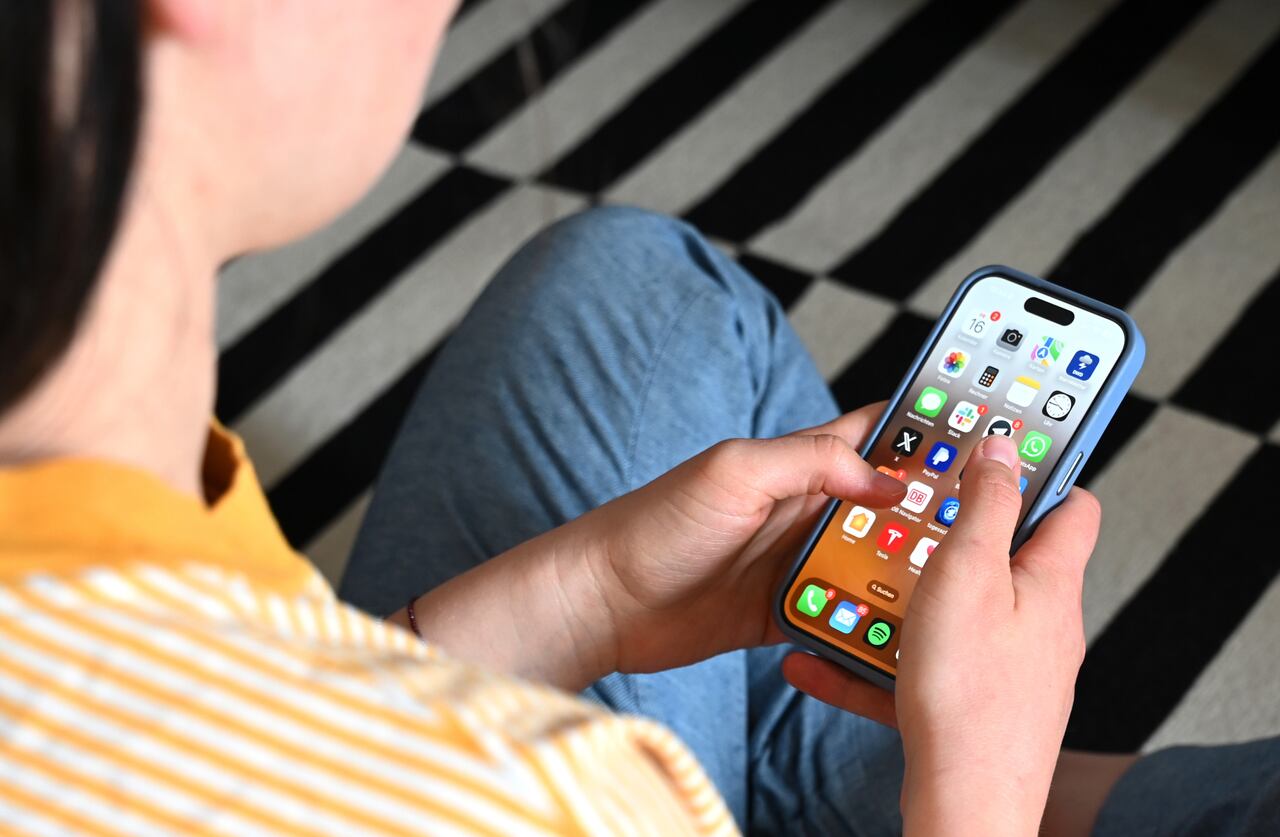 Todos los equipos celulares son vulnerables a ataques cibernéticos.