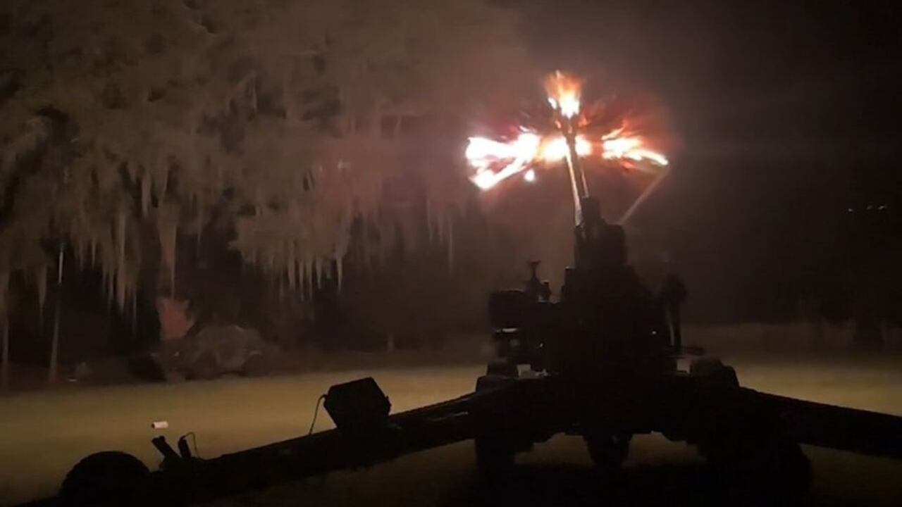 Los militares soltaron sobre los disidentes de las Farc lo que consideran el puño de acero de su artillería, de ahí que lograron ganar por el momento una vereda más del corregimiento de El Plateado del municipio de Argelia.