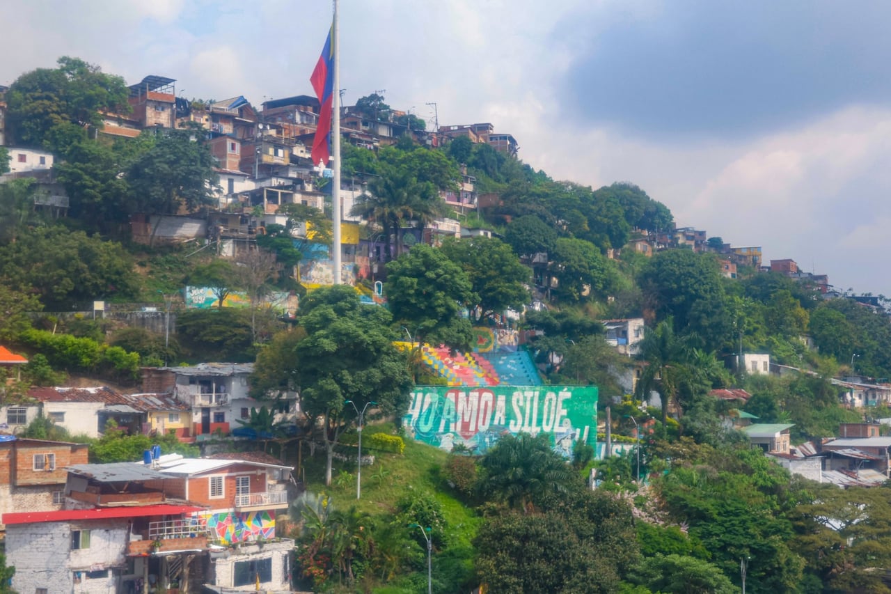 Turismo en Siloé, grafitis, murales, ladera, comuna 20