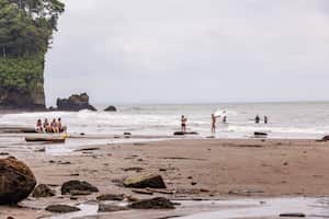 Playa Dorada.
Buenaventura Calle del Cauca Septiembre 21 de 2024.
Foto: Juan Carlos Sierra-Revista Semana.