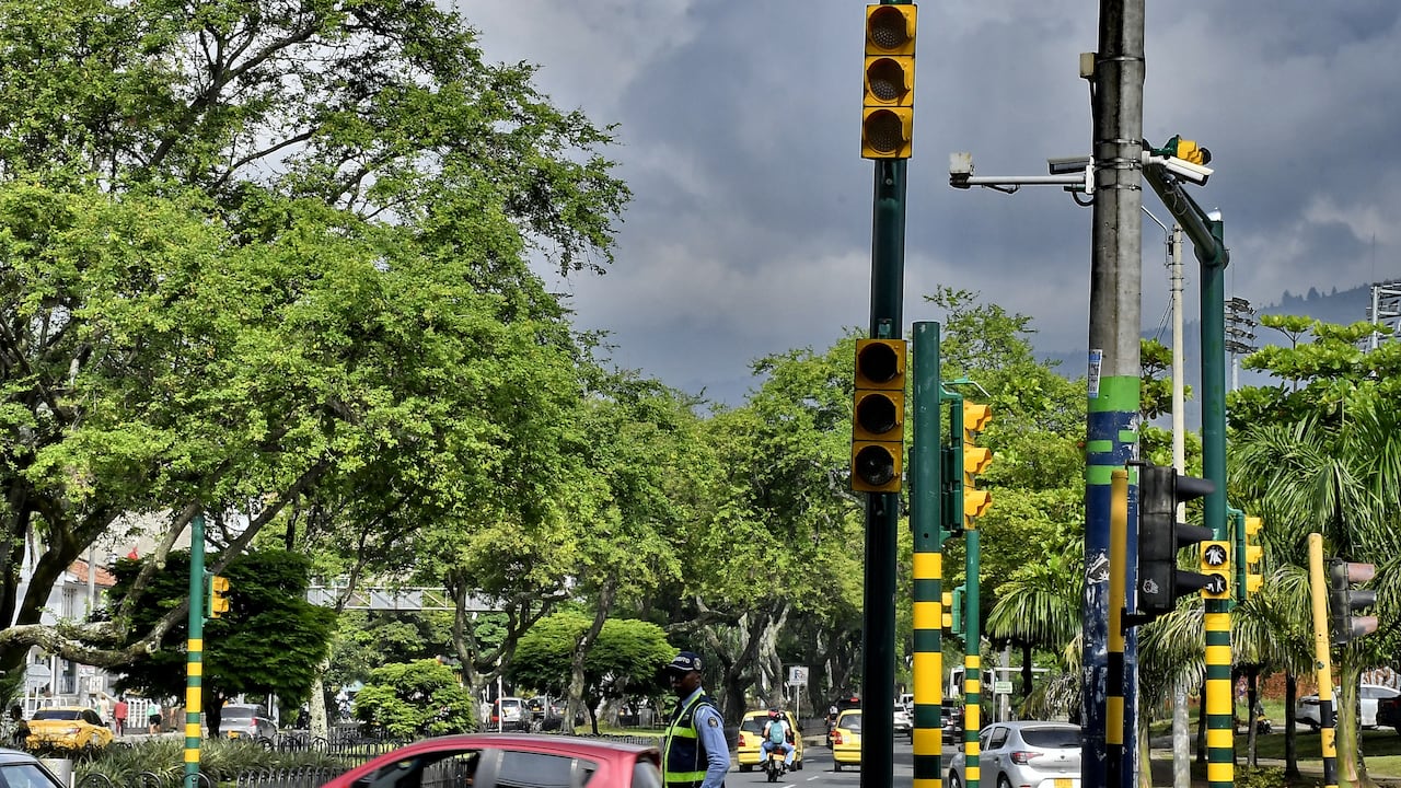 Secretaría de Movilidad de Cali anunció liquidación de contrato de semaforización inteligente: hay millonario detrimento