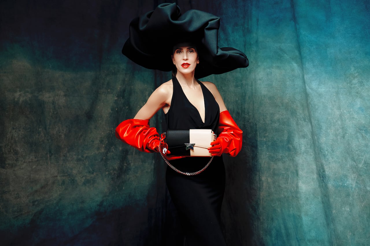 Alejandra Azcárate, la imagen de Cruella, la nueva cápsula de Mario Hernández y Disney.