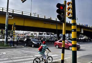 Secretaría de Movilidad de Cali anunció liquidación de contrato de semaforización inteligente: hay millonario detrimento