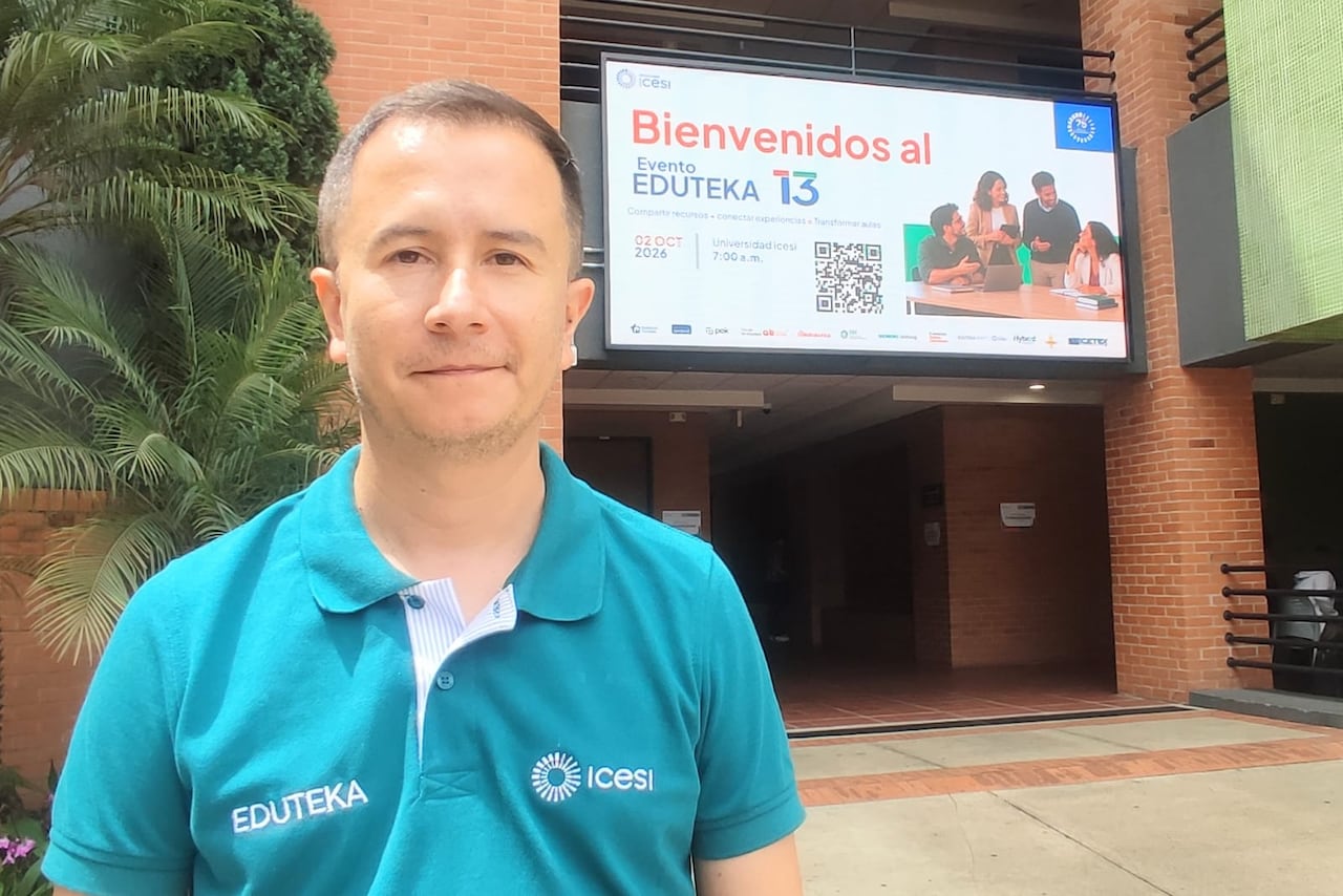 José Alejandro Rodríguez Hernández, director del Centro Eduteka, impulsa el rol de los maestros como constructores de contenidos.