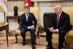 Juan Manuel Santos y Donald Trump durante el 2017 en una visita a la Casa Blanca.