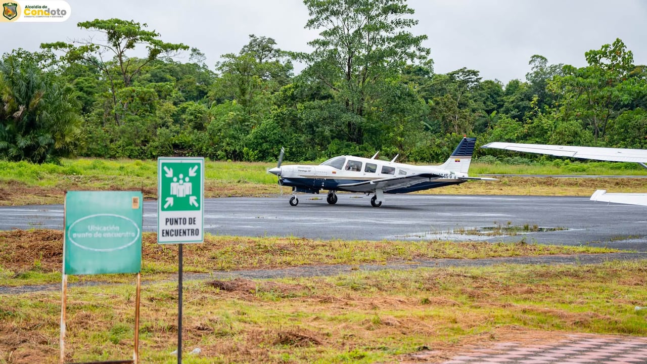 Organismos de socorro y la Fuerza Pública continúan la búsqueda de la avioneta Cessna T206 desaparecida en el Chocó.