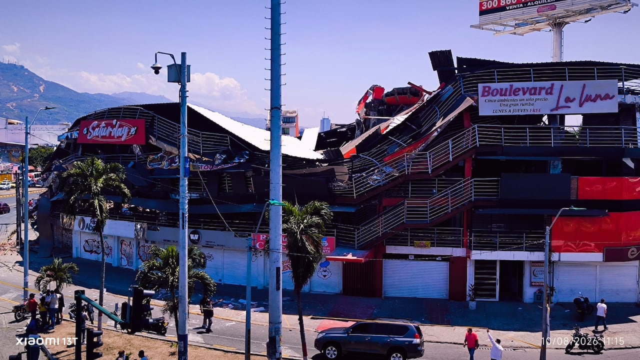 Un reconocido edificio se desplomó en La Luna, a raíz del movimiento telúrico registrado este 10 de agosto.