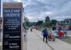 Lo bueno, lo malo y lo feo del Bulevar de Oriente en Cali, un proyecto de revitalización urbana que busca transformar el espacio público en el oriente de la ciudad, un sector con muchos problemas sociales. Hoy el bulevar es un espacio de interacción social, recreación y cultura, pero también de consumo de drogas, ventas informales, con mucha falta de cultura de motociclistas y muchos hurtos. Foto Jorge Orozco