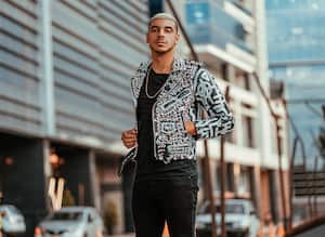 Manuel Medrano, cantante colombiano.