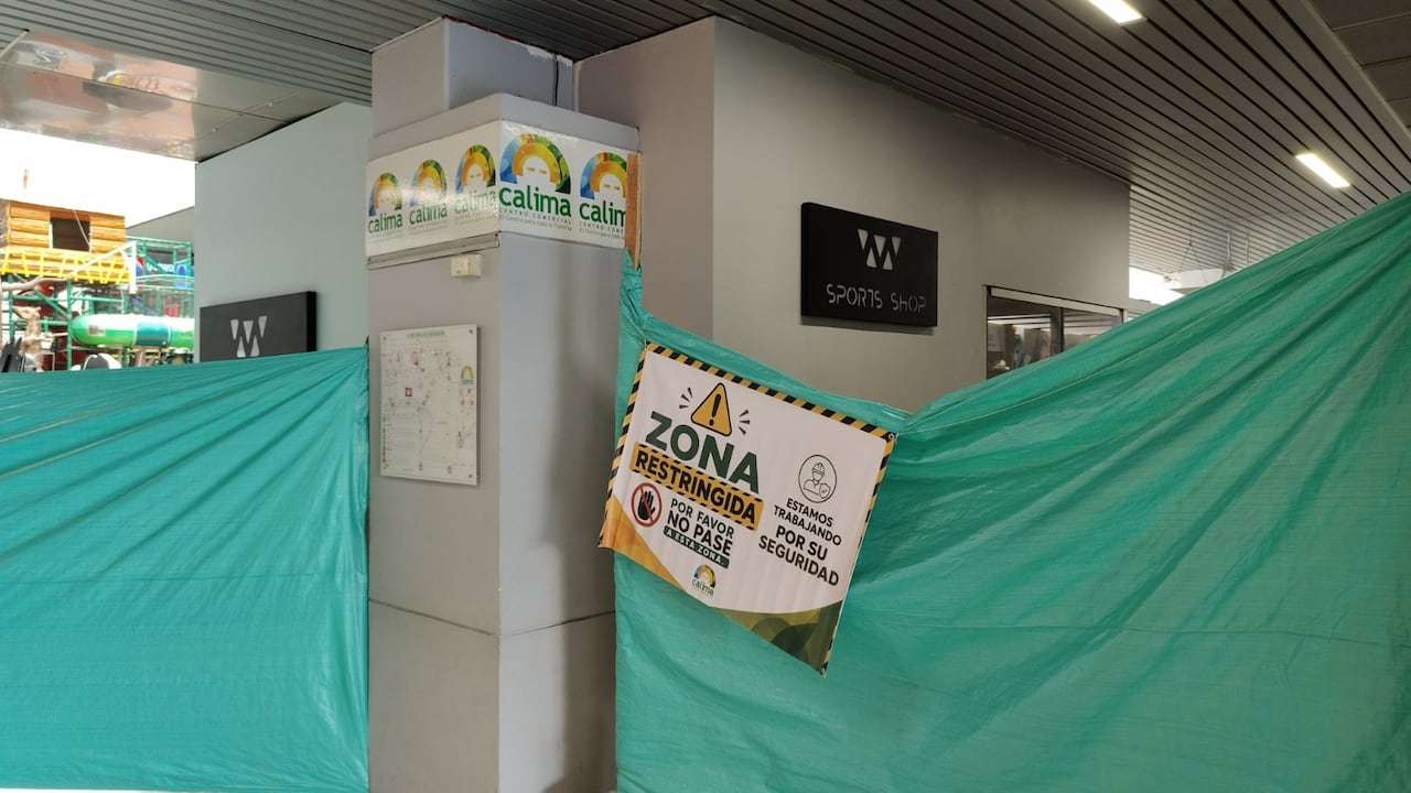 Voceros del que fue el Centro Comercial La 14 indicaron que esta infraestructura se está recuperando y ya abrió sus puertas. Foto: Mario Lozada.
