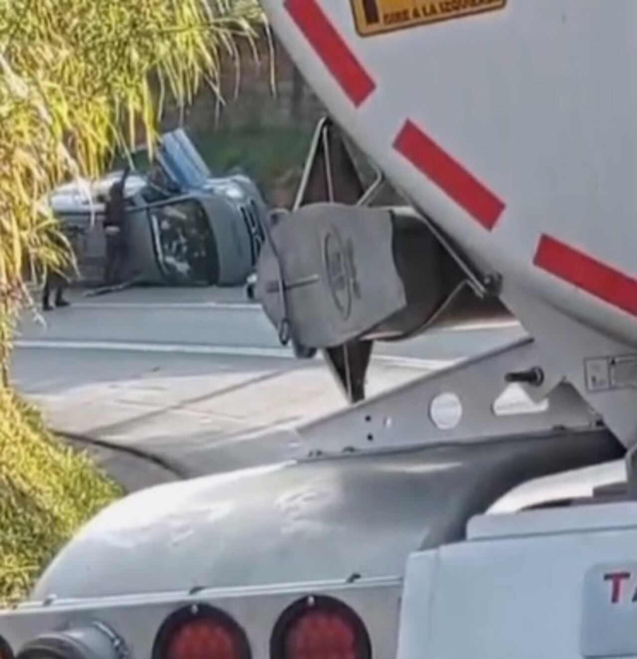 Así fue como los disidentes de las Farc asaltaron a los funcionarios del Inpec tras la emboscada registrada en el sector de Pescador de la vía Panamericana.