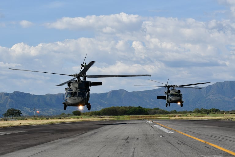 Se abre investigación por helicóptero se se cruzo por El Dorado sin autorización.