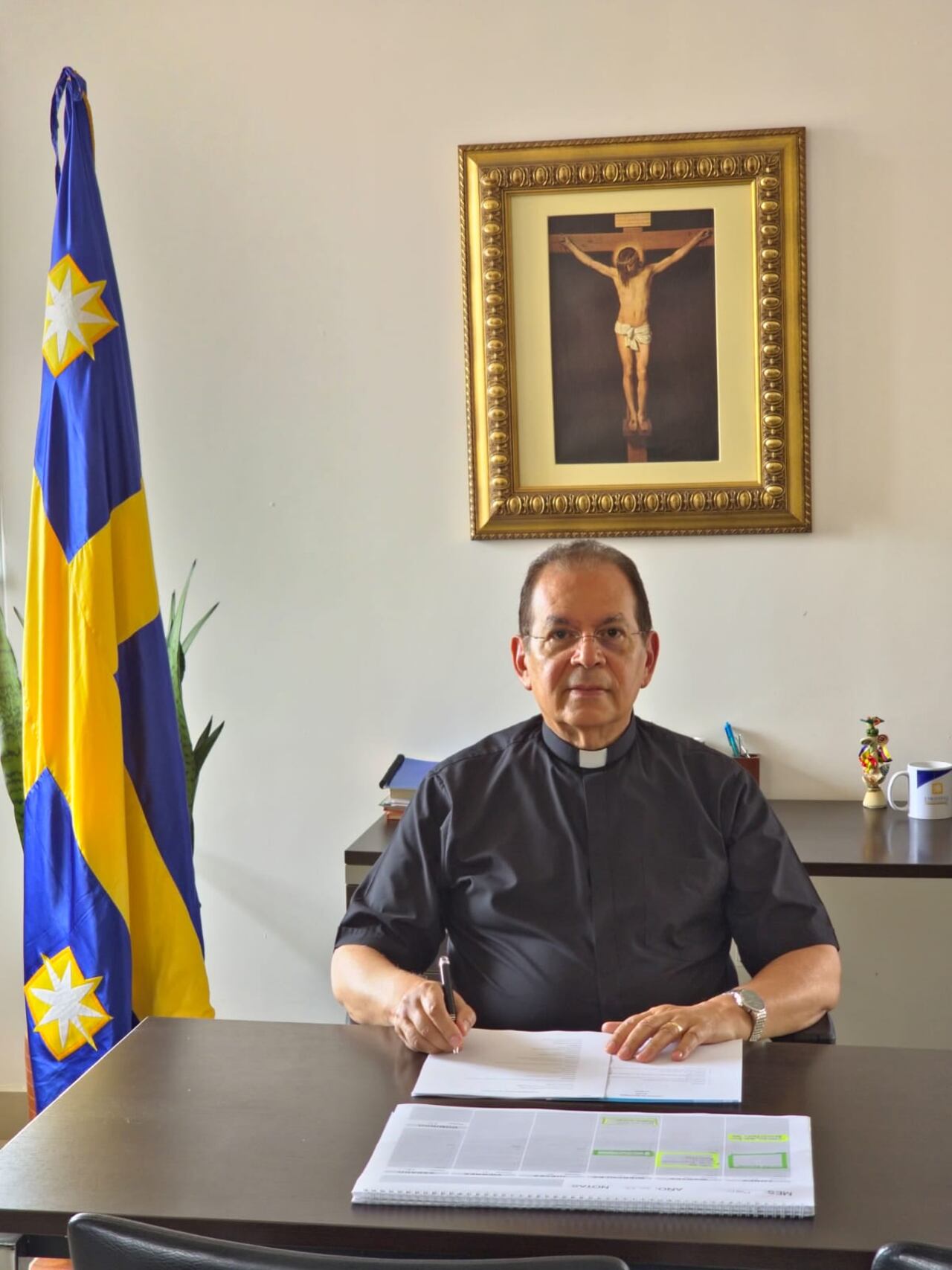 El presbítero, doctor William Antonio Correa, rector de la Fundación Universitaria Católica Lumen Gentium, Unicatólica, hizo énfasis en el papel transformador que cumplió monseñor Isaías Duarte Cancino en la educación superior en Cali.