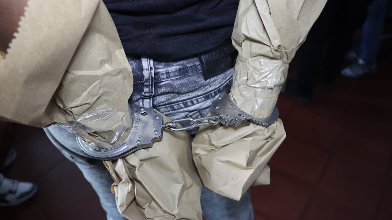 Los detenidos fueron puestos a disposición de la Fiscalía General de la Nación.