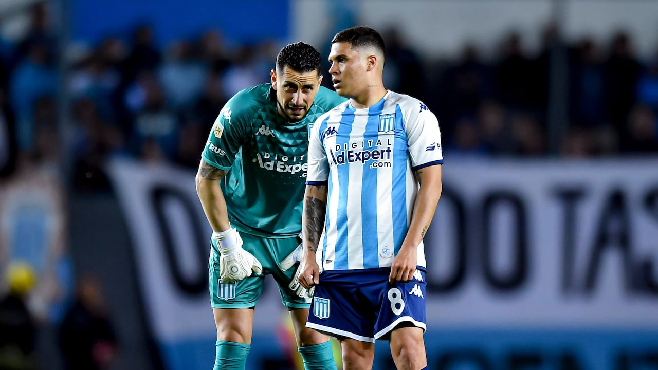 Racing de Avellaneda, equipo de Juan Fernando Quintero, evalúa la posibilidad de contratar a un 'viejo conocido' de Boca Juniors.