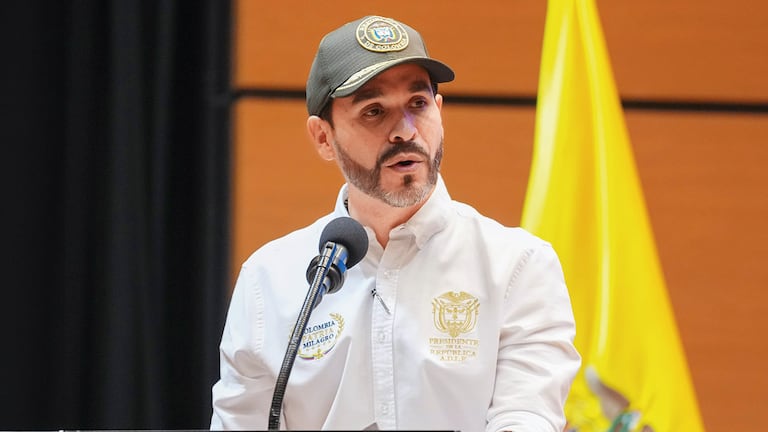 El presidente Abelardo De La Espriella le encomendó al general (r) Jorge Andrés Zuluaga, uno de los héroes de la operación Jaque, la recuperación de la DNI.