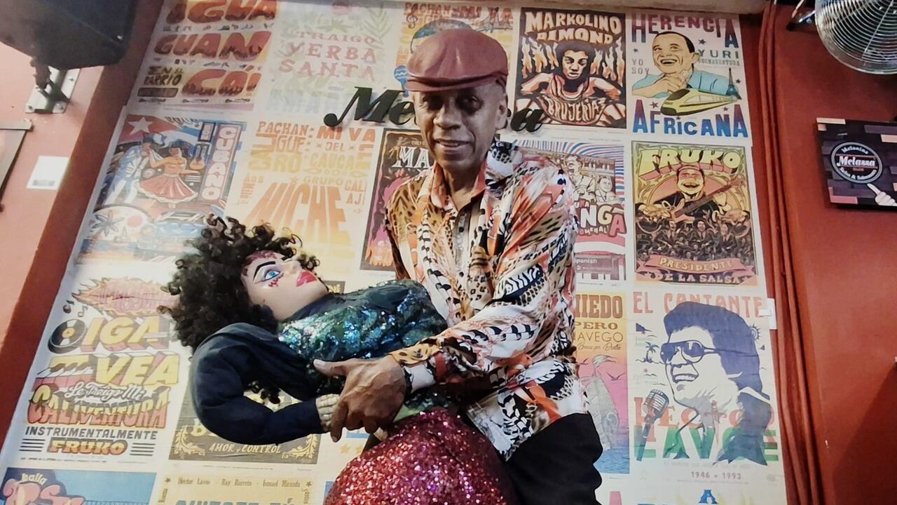 Tony y su muñeca del chachachá