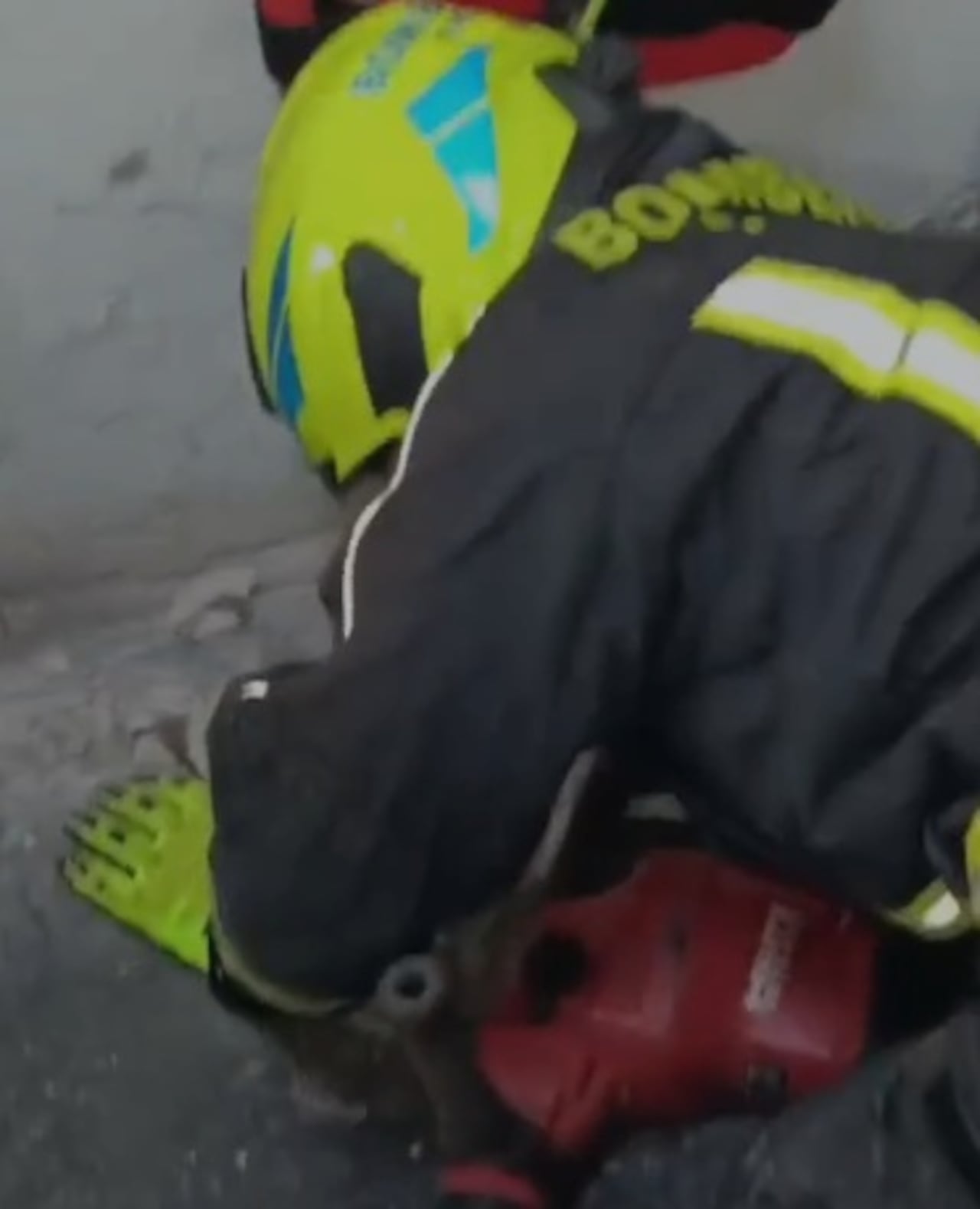 El llamado de auxilio de propietario de la casa donde se presentó la emergencia permitió la rápida intervención de los bomberos.