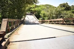 El puente Mariano Ospina Pérez, entre La Unión y La Victoria, tendrá que ser demolido .