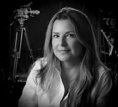 Claudia 'Cala' García, cantante y empresaria, incursiona en la producción audiovisual.