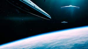 Ovnis moviéndose cerca a la Tierra.