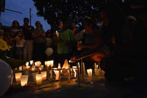 Plantón en el barrio San Judas Tadeo en Cali por el asesinato de la niña Michelle González