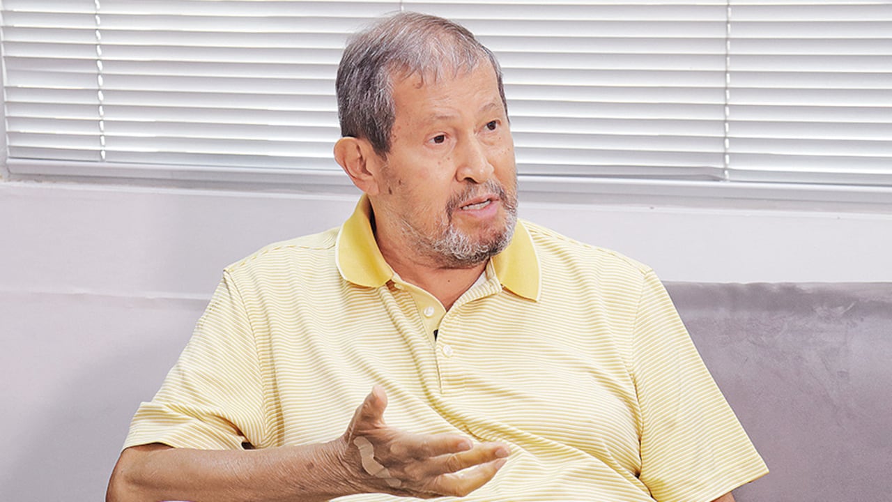 En 2012, el Senado quiso someter al vicepresidente Angelino Garzón a un riguroso examen médico por una isquemia cerebral.