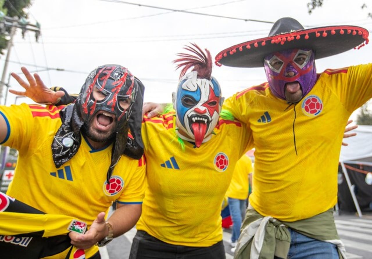 Hinchas colombianos en previo al partido contra Uzbekistan en el arranque Mundial 2026. Fotos: Juan Antonio Sánchez (El Colombiano/Colprensa)