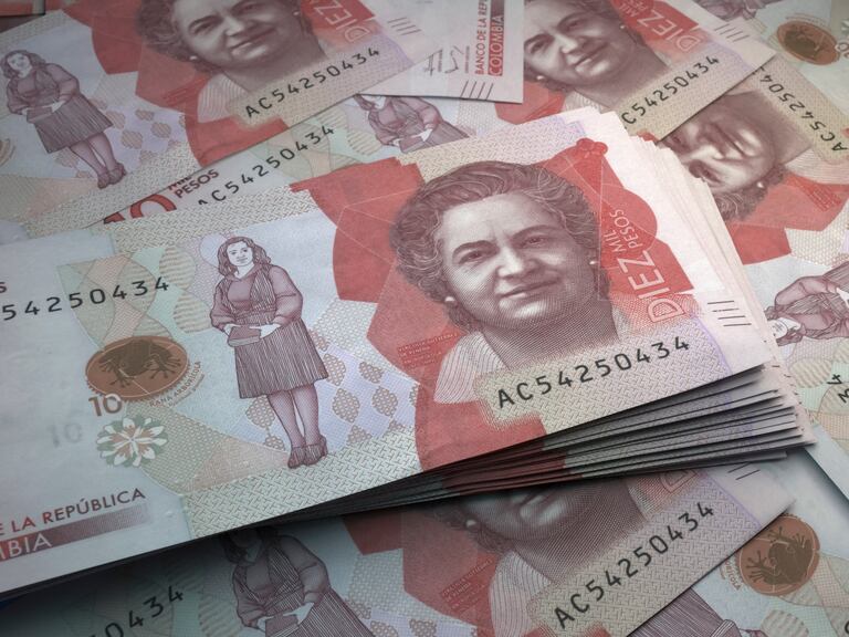 déficit dinero Colombia