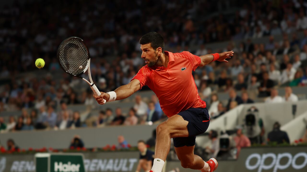 Novak Djokovic avanzó a la tercera ronda del Roland Garros.