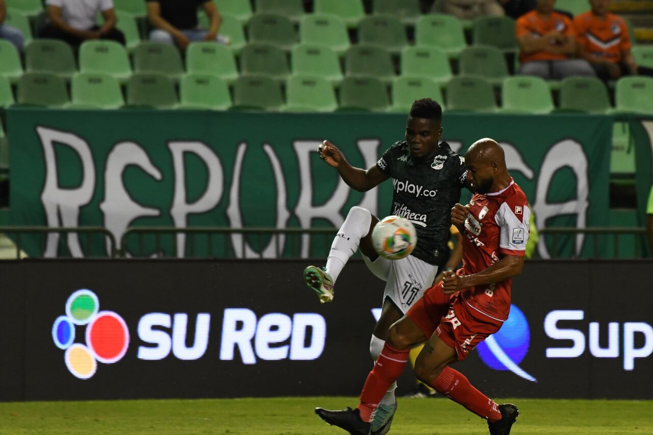 Deportivo Cali Santa fe en el estadio de Palmaseca