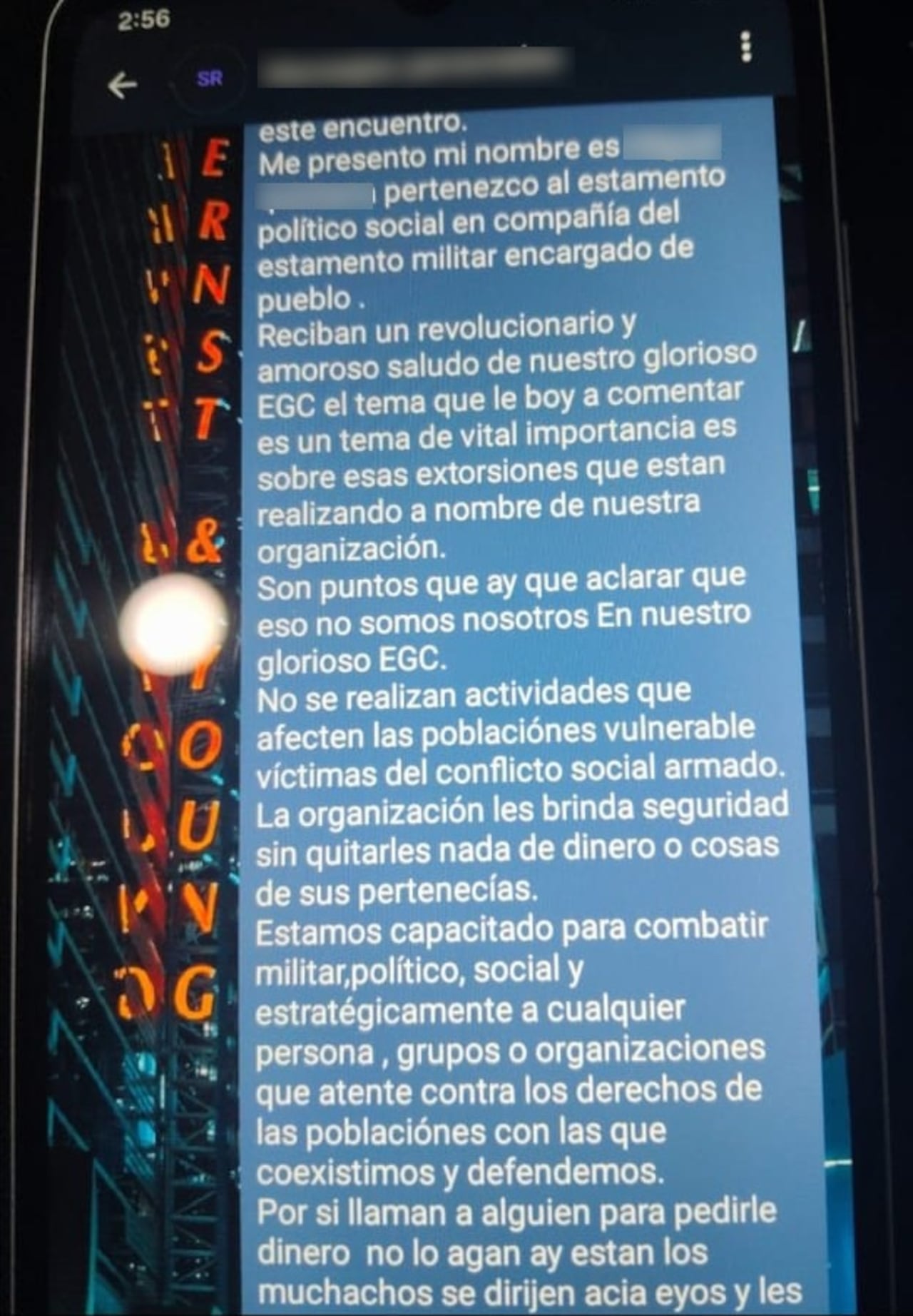 Según las autoridades, el detenido habría utilizado redes sociales para contactar y engañar a menores de edad con falsas promesas.