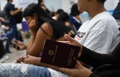 Pasaportes en el Valle
