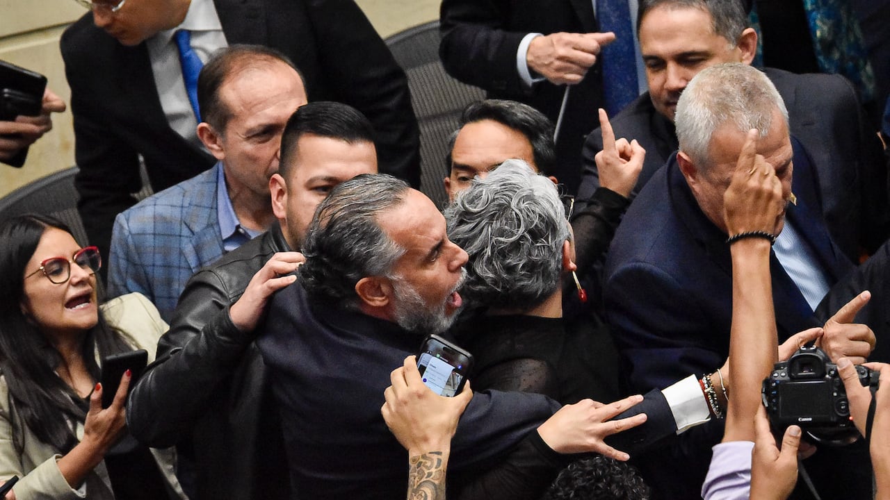 El Senado tomó la decisión de revivir la reforma laboral.