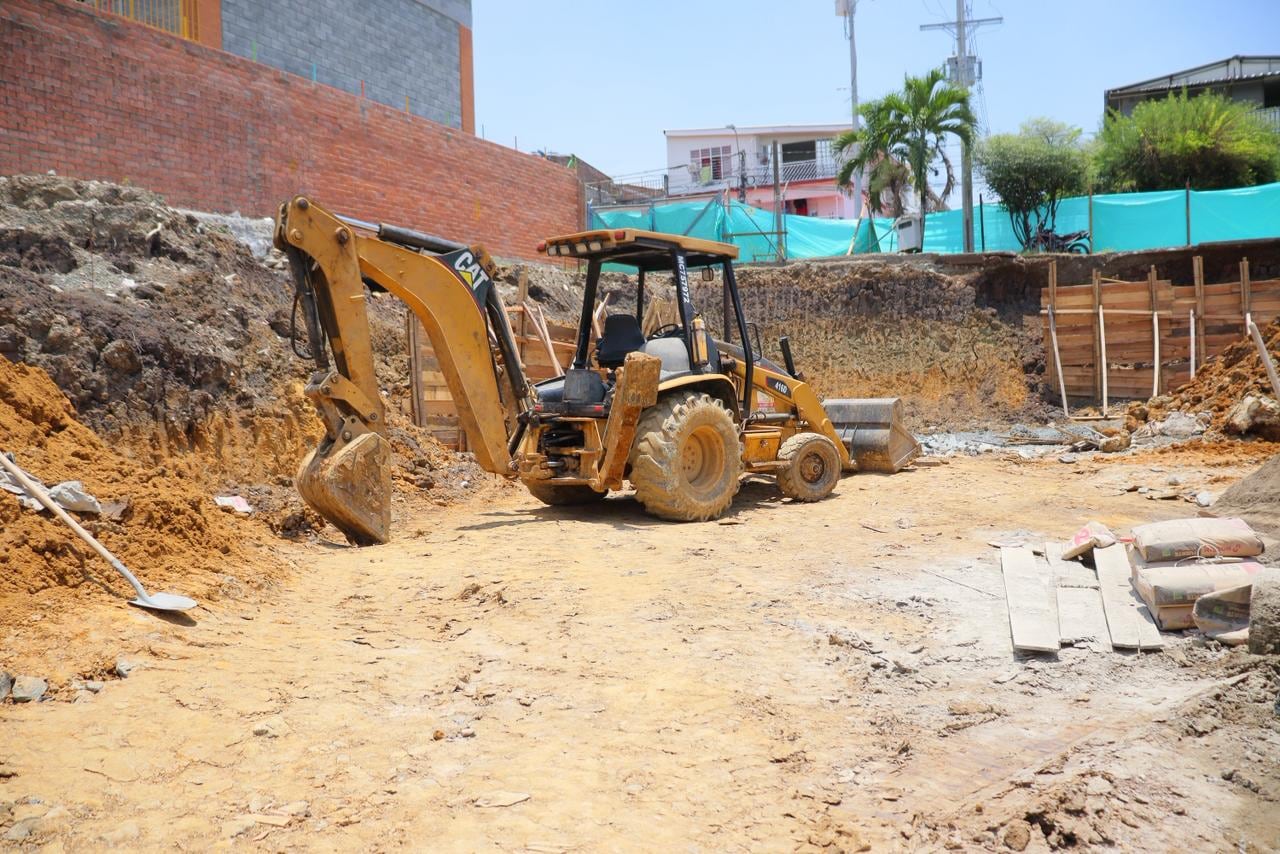 El hospital va en el 5 % de su ejecución.
