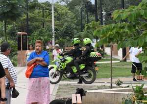 Cali: Triple homicidio en el bulevar del Oriente. foto José L Guzmán. EL País