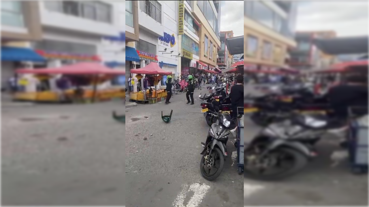 Las autoridades fueron atacadas con objetos.