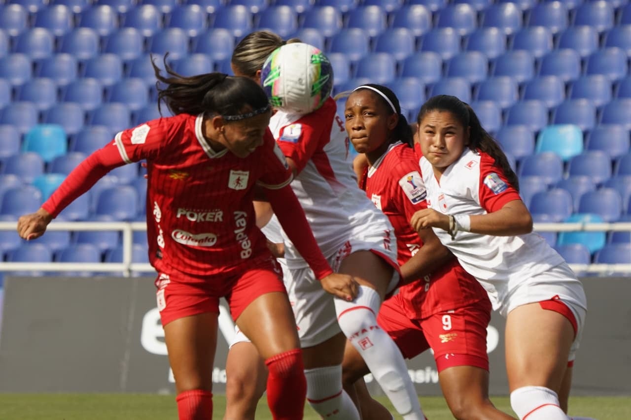 Partido entre América de Cali e Independiente Santa Fe por la fecha 4 del Grupo B de los cuadrangulares de la Liga Femenina 2026.