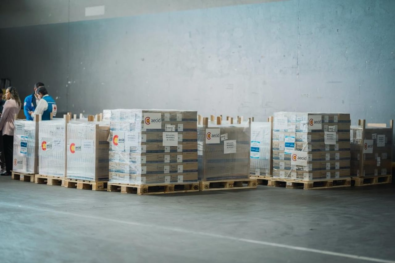 España dona medicamentos por más de 316.000 euros para apoyar la respuesta humanitaria en Colombia.