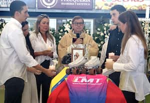 FUNERAL DE LA EX CAMPONA MUNIDAL DE PATINAJE LUZ MERY TRISTÁN