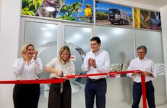 Lucía Fadul, gerente general de Veolia Valle del Cauca, durante el acto de renovación de la oficina de atención al cliente en el centro comercial Primavera.