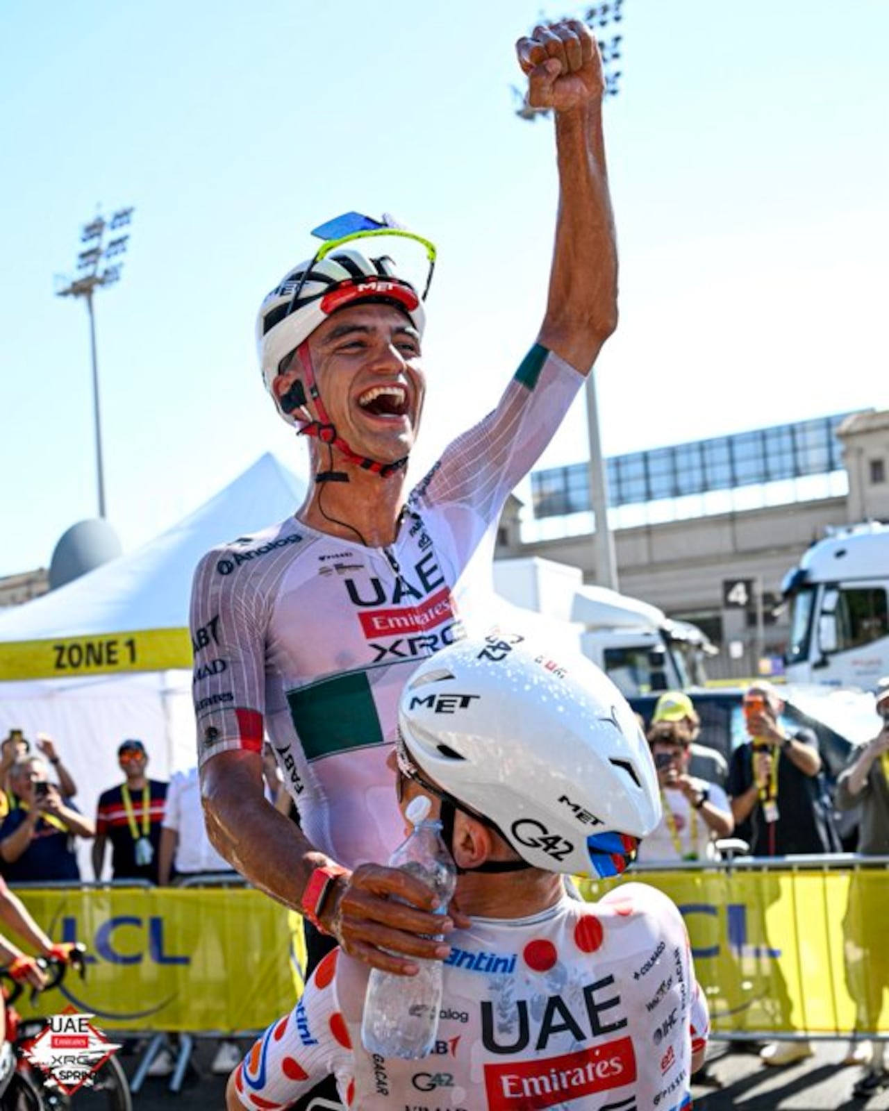 Isaac del Toro ganó la segunda etapa del Tour de Francia 2026.