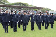 En el estadio Francisco Rivera Escobar de Palmira se realizó la ceremonia solemne de ascenso de 722 hombres y mujeres de la Policía Metropolitana de Cali.
