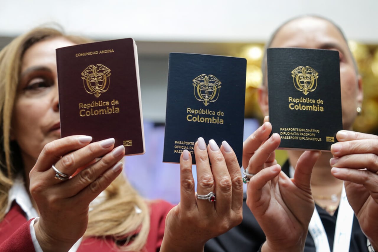 La emisión de pasaportes está en vilo desde hace algunos años en Colombia.