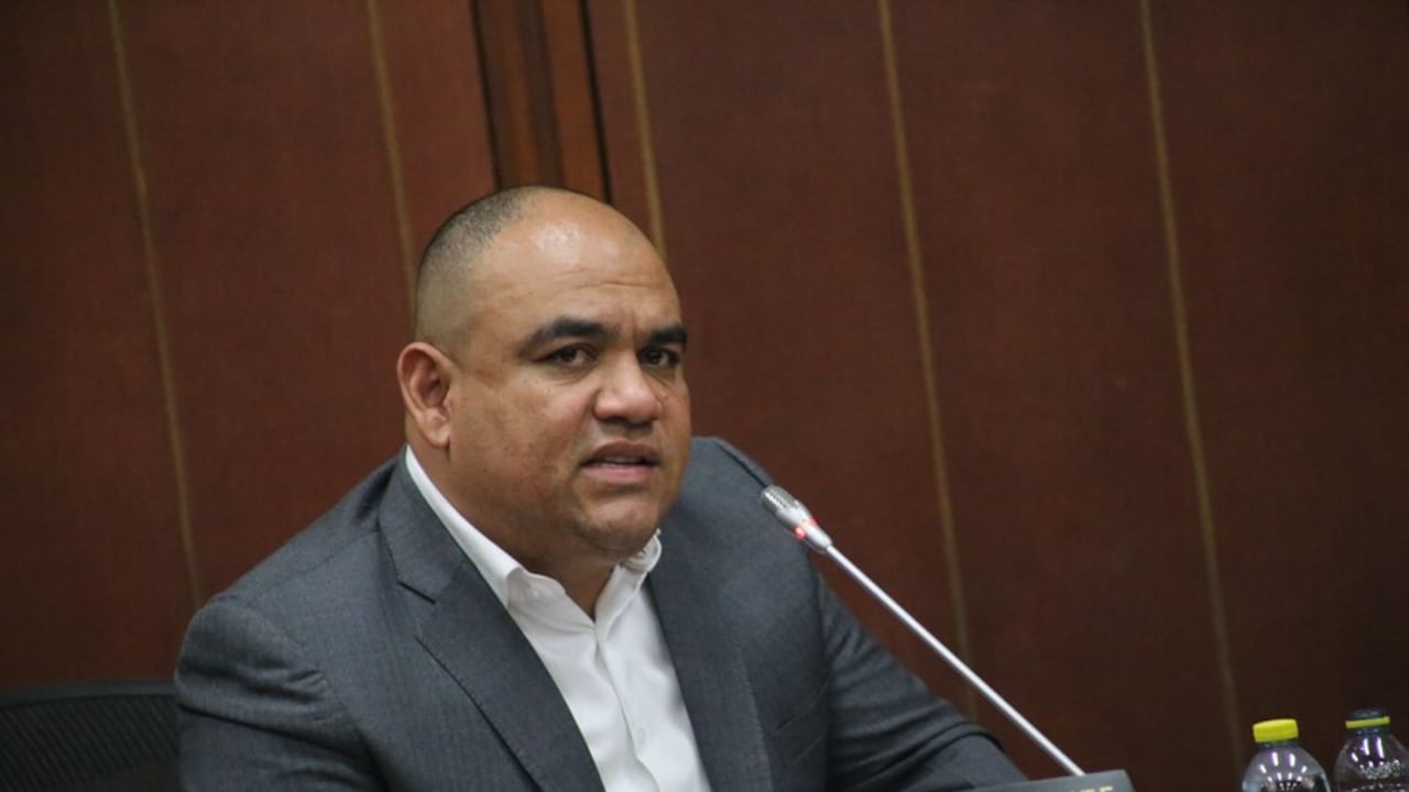 El senador Antonio José Correa, del partido de la U, habló de su afinidad con el candidato Roy Barreras.