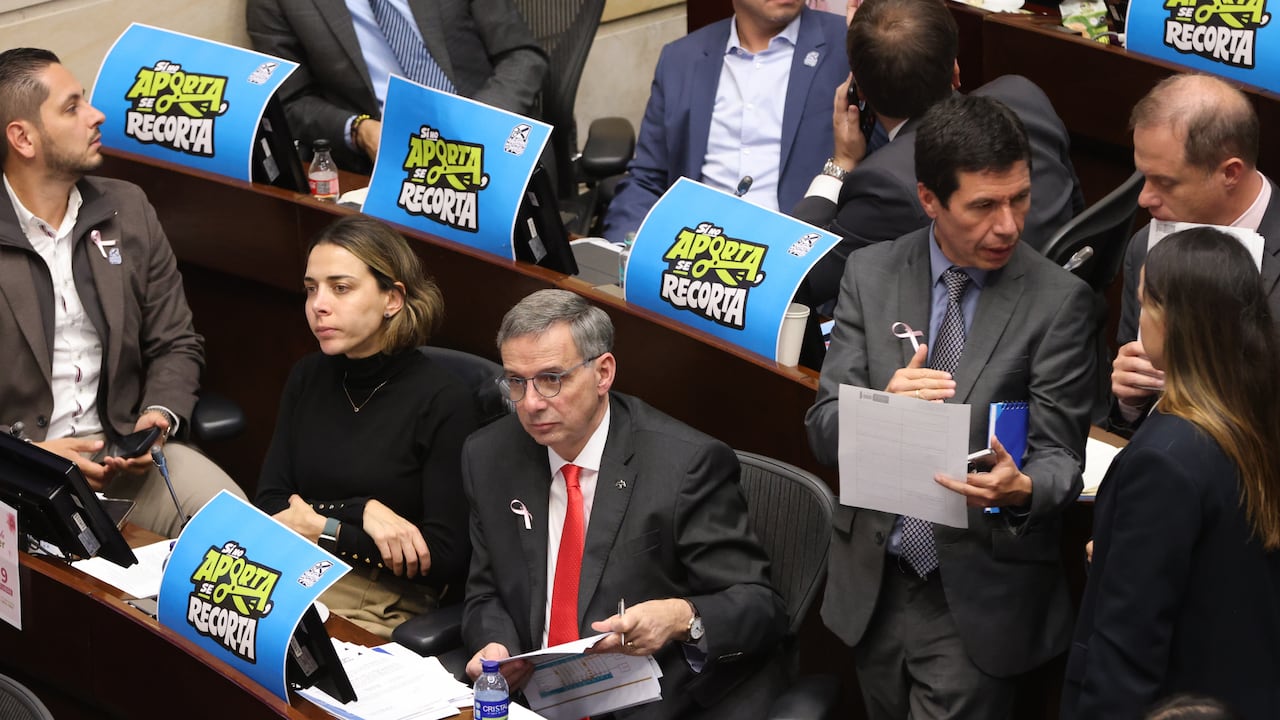 Plenaria del Senado debate del proyecto de ley, Presupuesto General de la Nación 2027. 19 octubre 2026